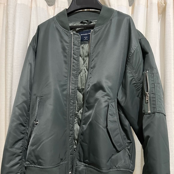 Abercrombie and Fitch Green Bomber Jacket NWOT - Picture 4 of 6